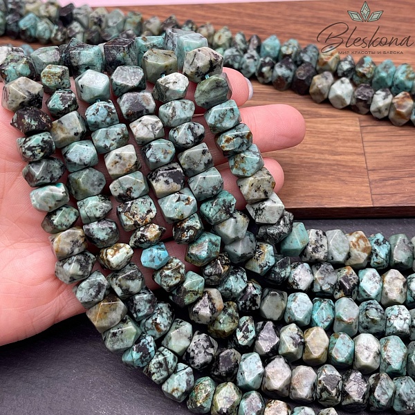 Яшма (африканская бирюза) фриформ огранка (9-10)*9 мм