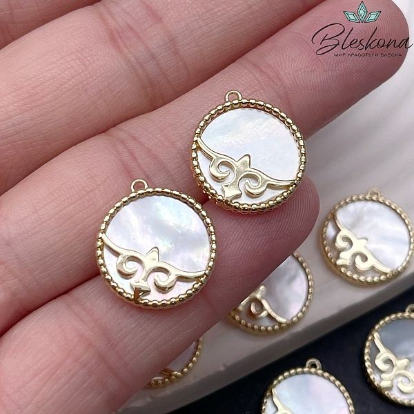 16,8*15 мм Цвет золото, Подвеска круг перламутр Этно №3 