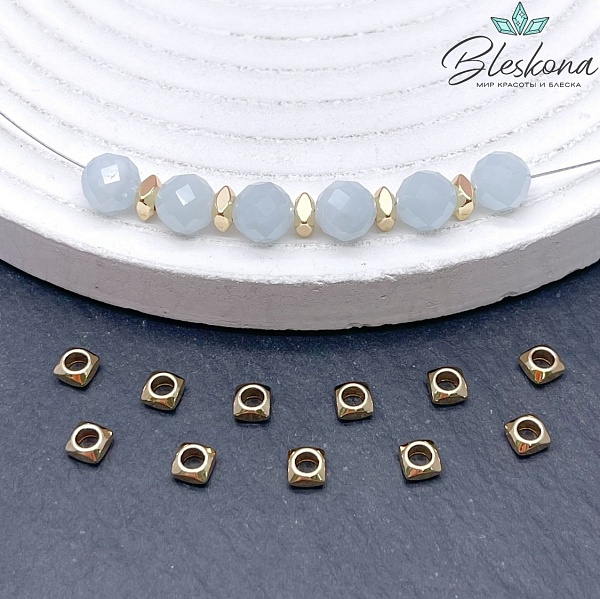 4*2 мм Цвет золото, Бусина-разделитель квадрат