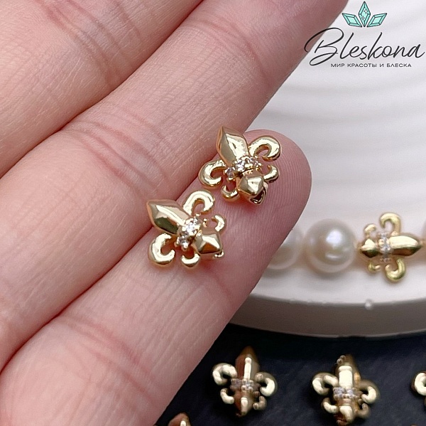 10*9,8 мм Цвет золото, Бусина королевская лилия цирконы