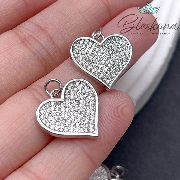 18*17,5мм, Цвет серебро, Подвеска сердце стразы 