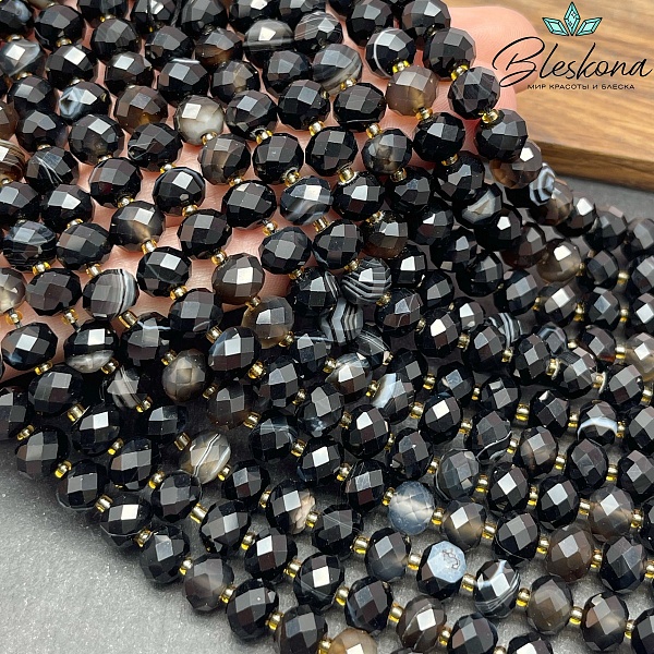 Агат черный с прожилками рондель огранка 6*8 мм