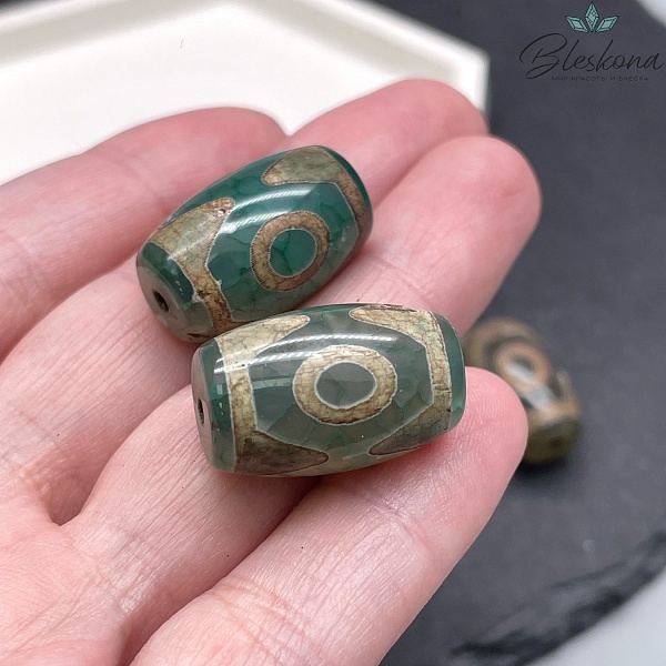 Бусина Дзи 3 глаза зеленый бочонок 25*13 мм