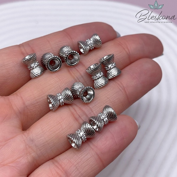 9*6,5 мм, цвет серебро,Бусина - разделитель песочные часы цирконы