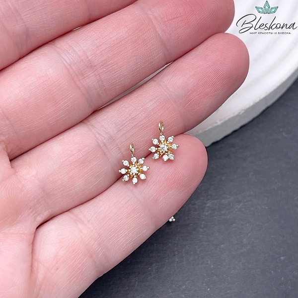 9,5*7 мм Цвет золото, Подвеска снежинка с цирконами