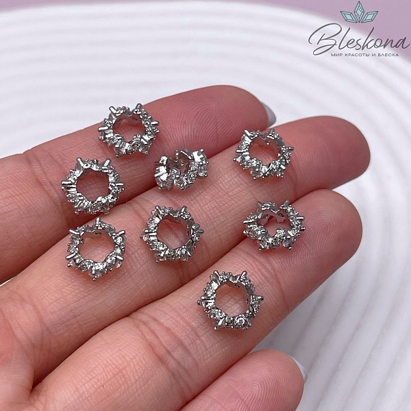 9*4 мм Цвет серебро, Бусина-разделитель зигзаг цирконы 