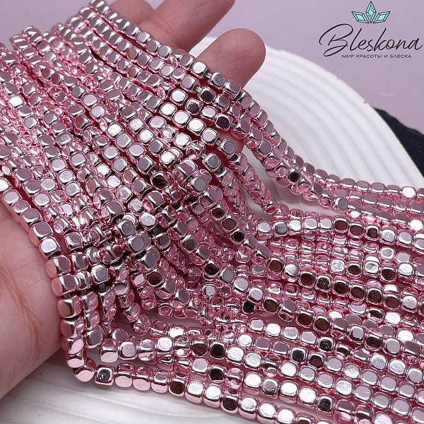 4 мм Гематин, куб округленные стороны, цвет розовый имитация 