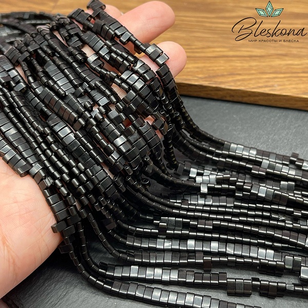 Стекло черное бусины с двумя отверстиями 2,7*5,2 мм