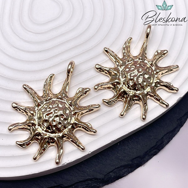 51*43 мм Цвет золото, Подвеска солнце мятое