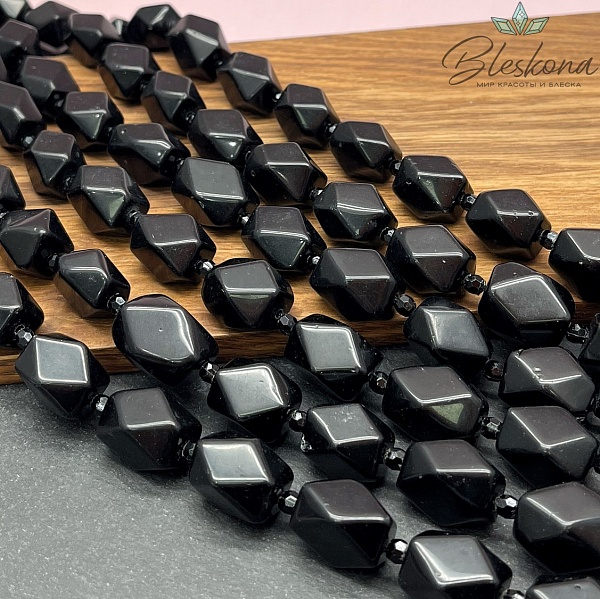 Агат черный фриформ огранка (14-17)*(11-13) мм