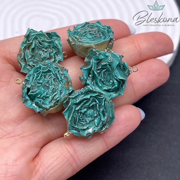 21-30 мм, Цвет золото, Подвеска роза в эпоксидной смоле №17