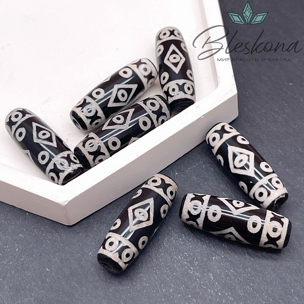 Бусина Дзи 19 глаз черно-белый бочонок 30*11 мм