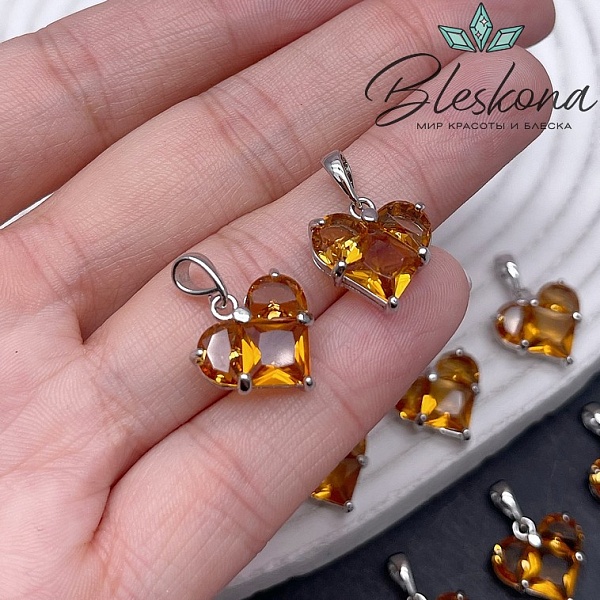 14,5*14 мм Цвет серебро, Подвеска Сердце оранжевые цирконы 