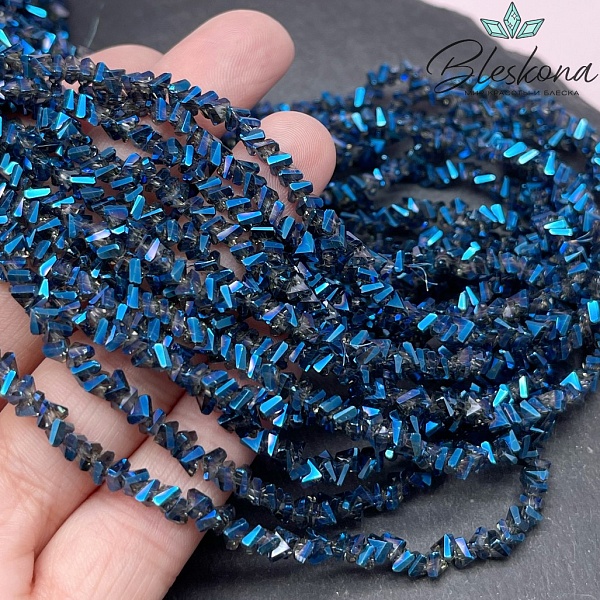 Чешское стекло №81 4,5 мм треугольник