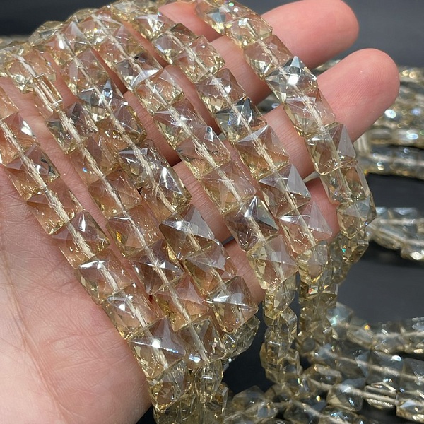 8 мм Стекло Lux, квадрат огранка, цвет песочный