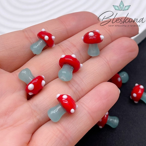 12*10 мм Бусина гриб красно- зеленый