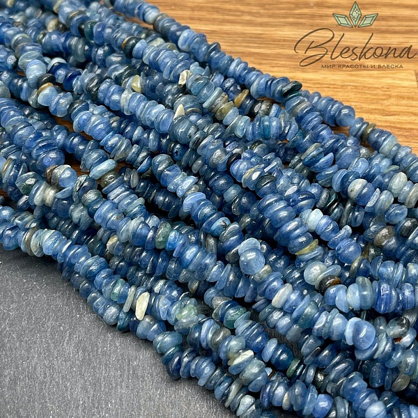 Крошка Кианит ширина бусин ~ 5-7 мм