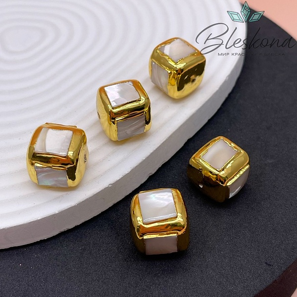 17 мм Цвет золото, Бусина  Жемчуг куб