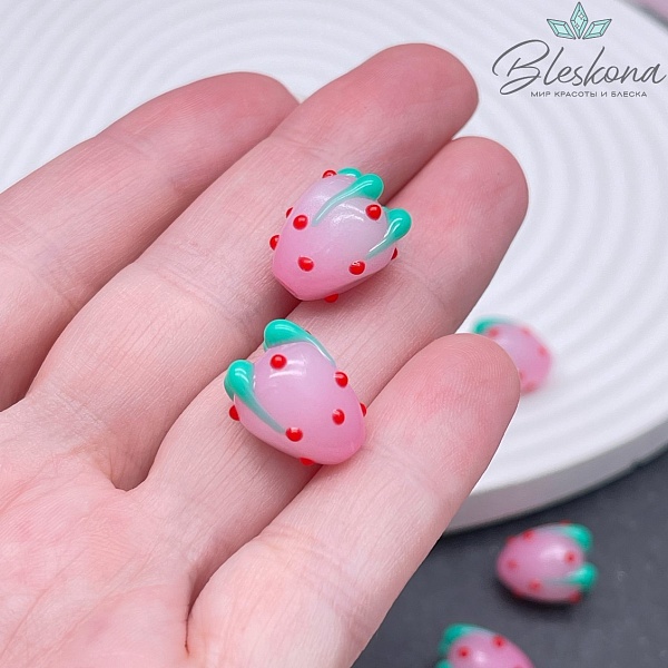 14*12 мм Бусина клубничка розовая 