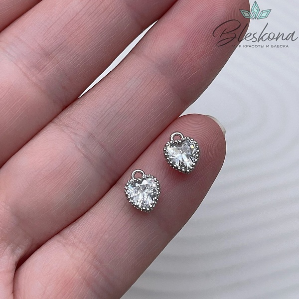 8*6,5 мм Цвет серебро, Подвеска Сердце мини белый циркон 