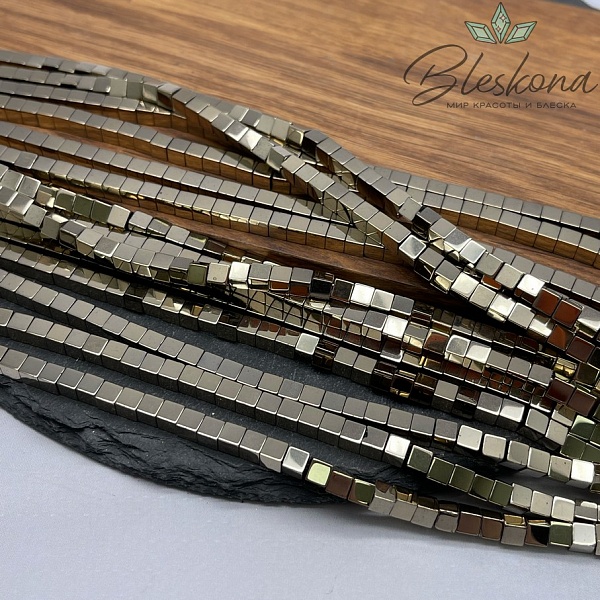 4 мм Гематин имитация, цвет темное золото, куб №1