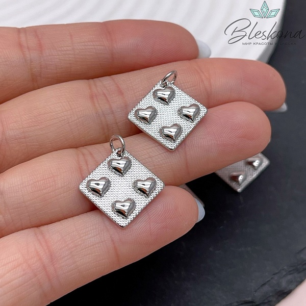 13,5 мм Цвет серебро, Подвеска блистер сердечки