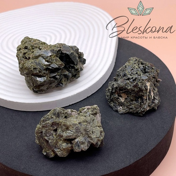 Цоизит необработанный 5*2 см