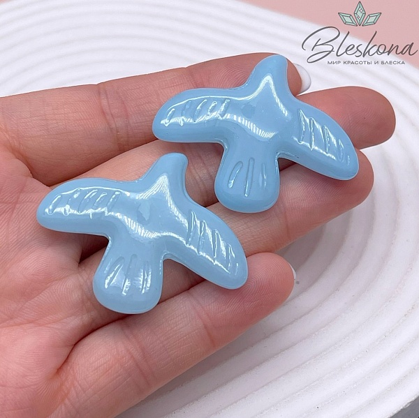 33*42 мм  Бусина голубь бледно- голубой