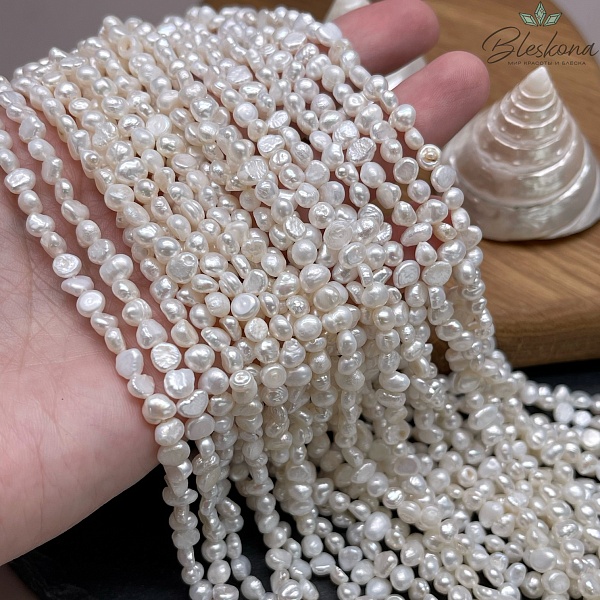 Жемчуг барочный белый 5-6 мм 