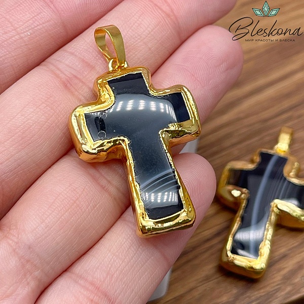 37*25 мм Цвет золото, Подвеска крест Черный Агат с прожилками в обрамлении