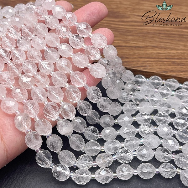 Горный хрусталь овал огранка  10*8 мм