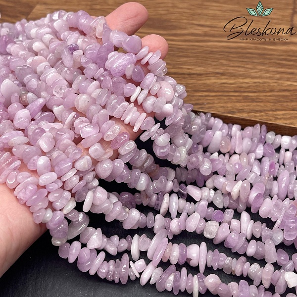 Крошка Кунцит ширина бусин ~ 6-12 мм