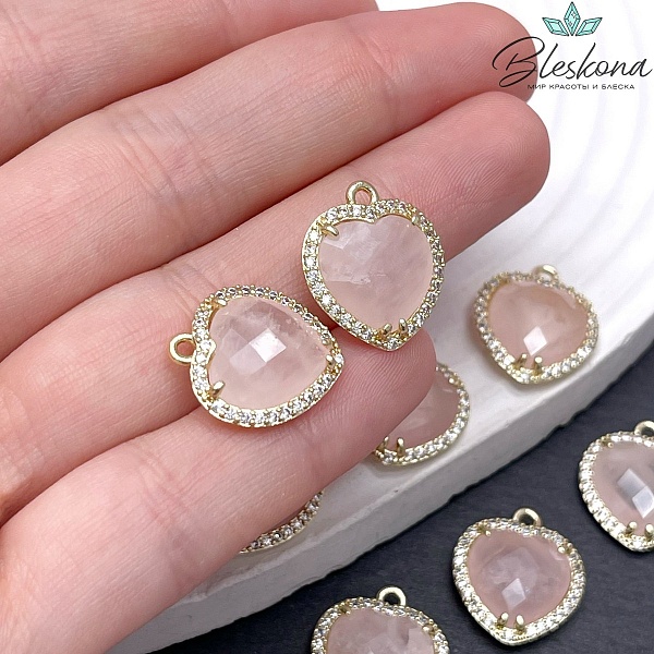 16*18мм ,цвет золото, Подвеска Сердце в обрамлении розовый кварц огранка цирконы