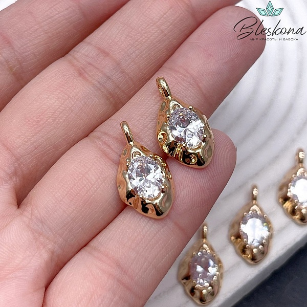 20,3*10,5 мм Цвет золото, Подвеска капля фриформ циркон