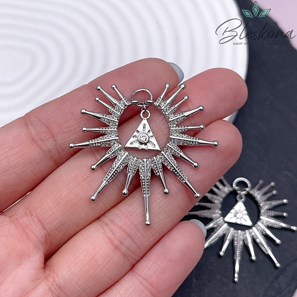 37,5*39мм, Цвет серебро, Подвеска Солнце цирконы 
