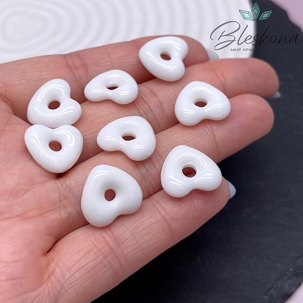 14*15 мм Подвеска сердце белое