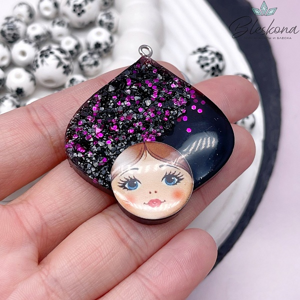 50*42 мм, Цвет серебро, Подвеска Личико с кокошником темно-фиолетовый