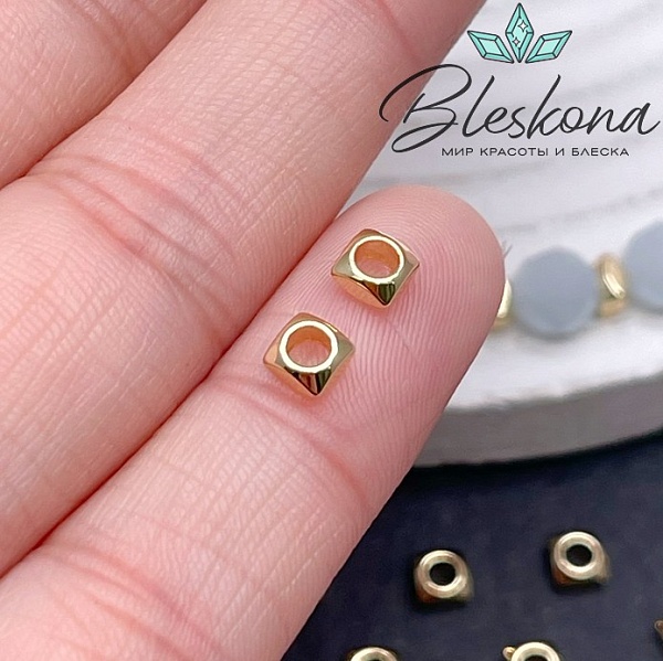 4*2 мм Цвет золото, Бусина-разделитель квадрат