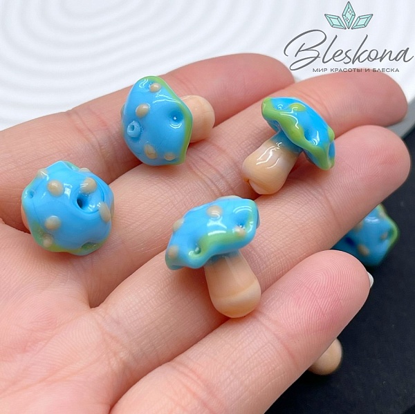 18*16 мм Бусина гриб голубой