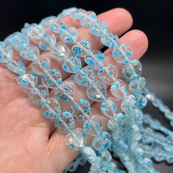 Муранское стекло голубое сердце  10 мм