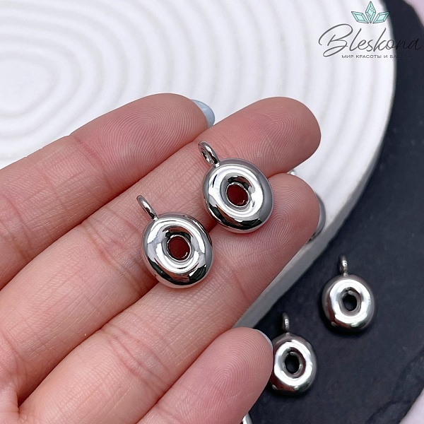 18 мм, Цвет серебро, Буква объемная O