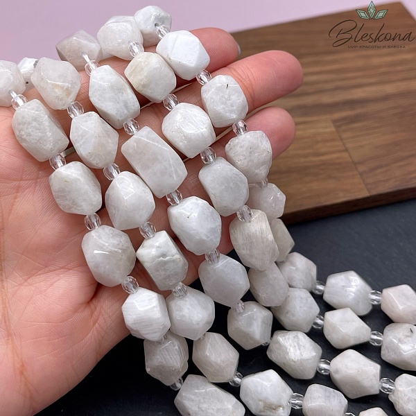 Лунный камень фриформ огранка (12-16)*(10-12) мм