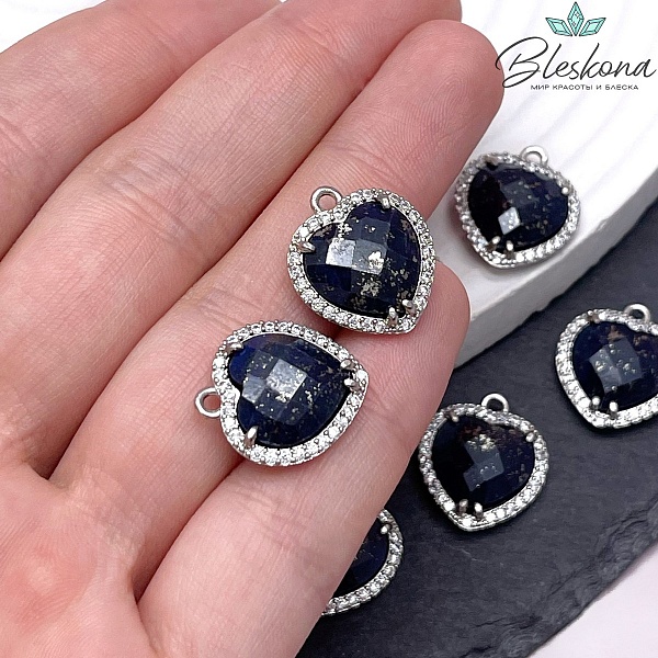 16*18мм ,цвет серебро, Подвеска Сердце в обрамлении Лазурит огранка цирконы