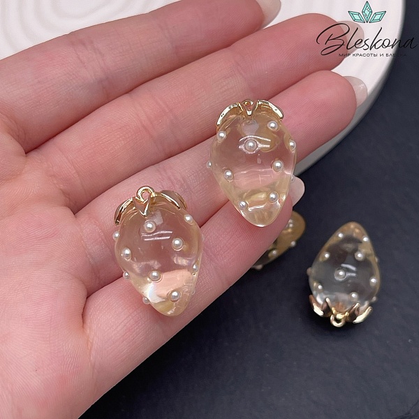 25*17 мм Цвет золото, Подвеска клубничка прозрачная