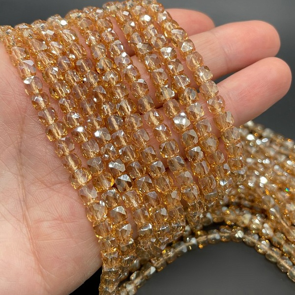 5 мм Стекло Lux, куб огранка, цвет персиковый