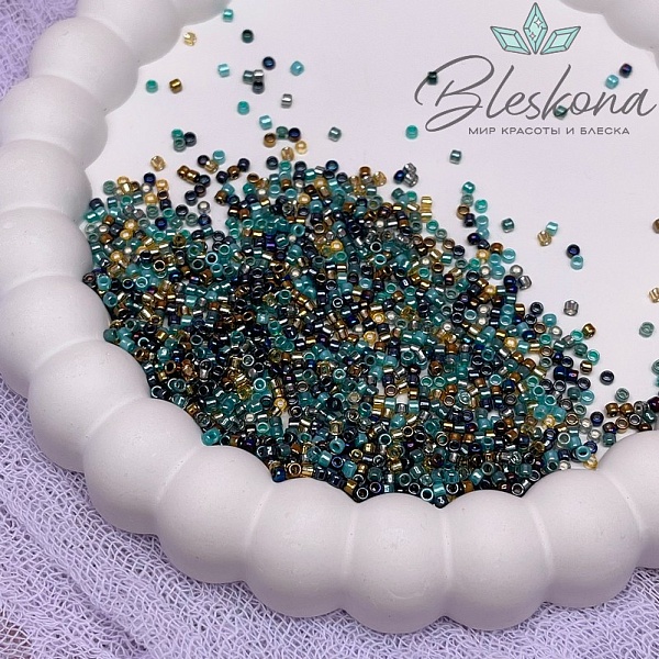 Бисер TOHO round 11/0 цвет №60-043 (микс)