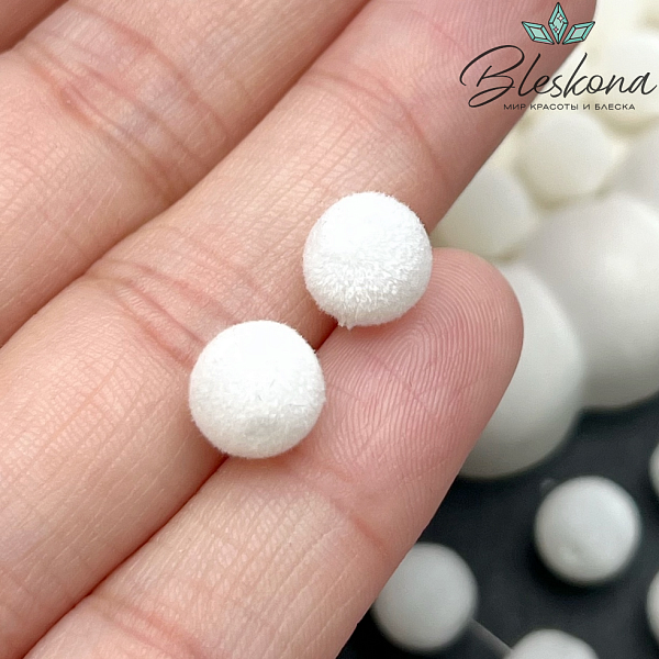 8мм Бархатная бусина, Цвет молочный