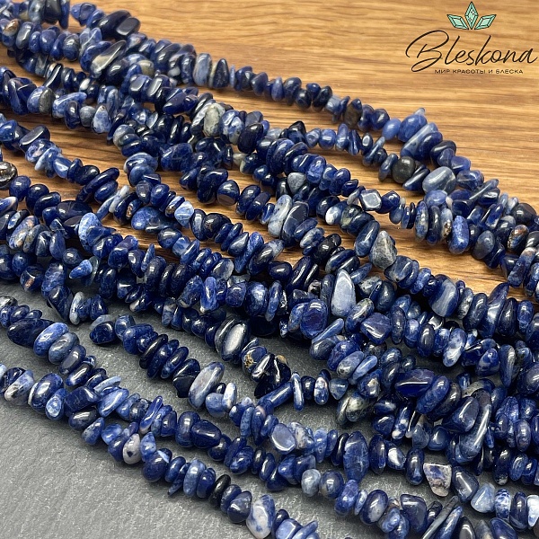 Крошка Содалит №1 ширина бусин ~ 6-11 мм