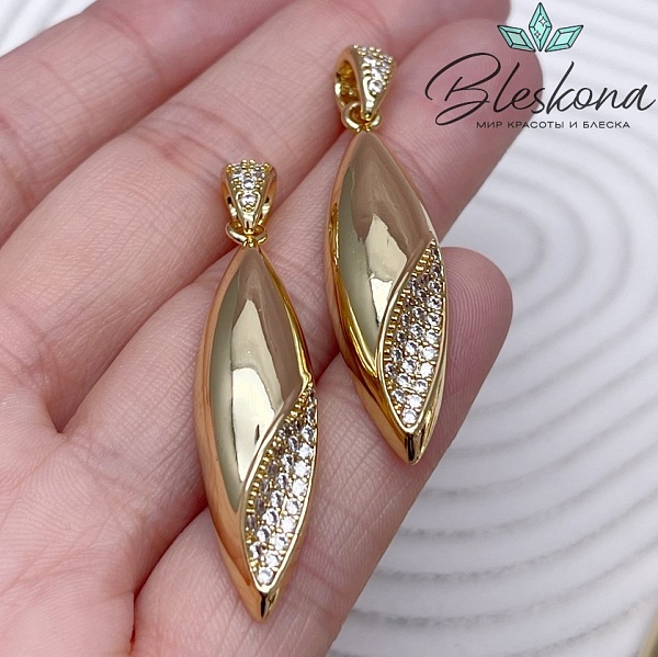 38*11 мм Цвет золото, Подвеска капля с цирконами