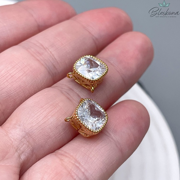 Коннектор квадрат, цвет золото 8мм 